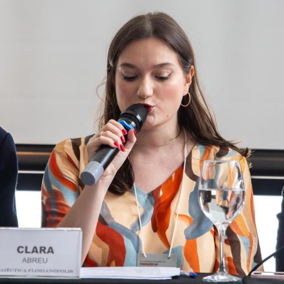 Clara Abreu da Silva - Psicanalista